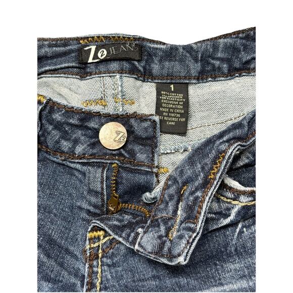 Z2 Jeans Size 1 Y2K VTG Capri Stitching Dark Stonewashed Embroidered Pockets - Picture 3 of 10